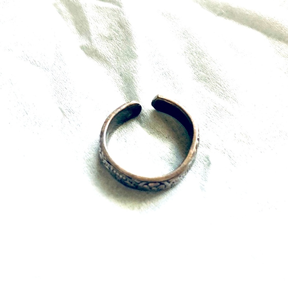Sterling Silver Decorative Toe Ring